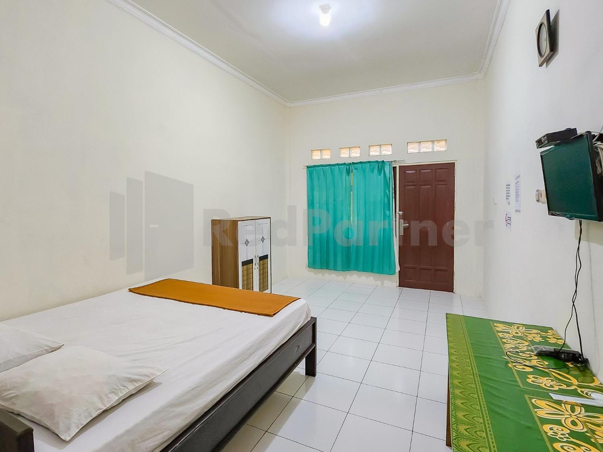 ホテル Griya Tambun Raya Redpartner Tumbangrungan エクステリア 写真