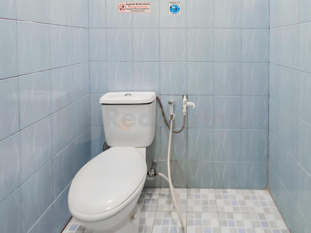 ホテル Griya Tambun Raya Redpartner Tumbangrungan エクステリア 写真